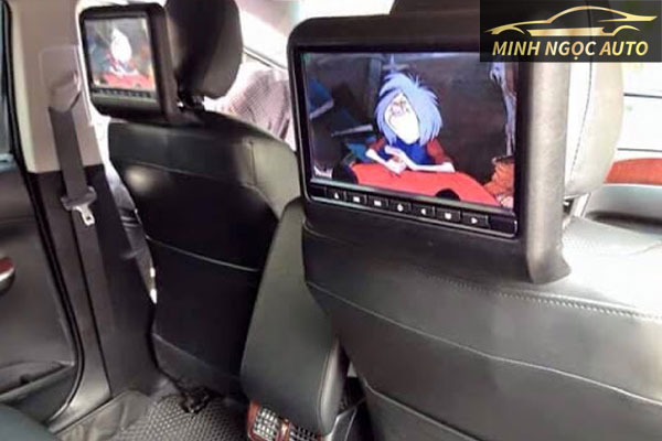 màn hình android ghế sau ô tô